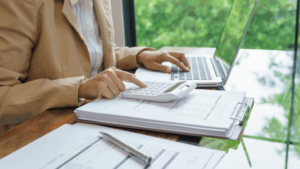 Read more about the article Planning Your 2026 Tree Care Budget: Why December Is the Perfect Time to Prepare